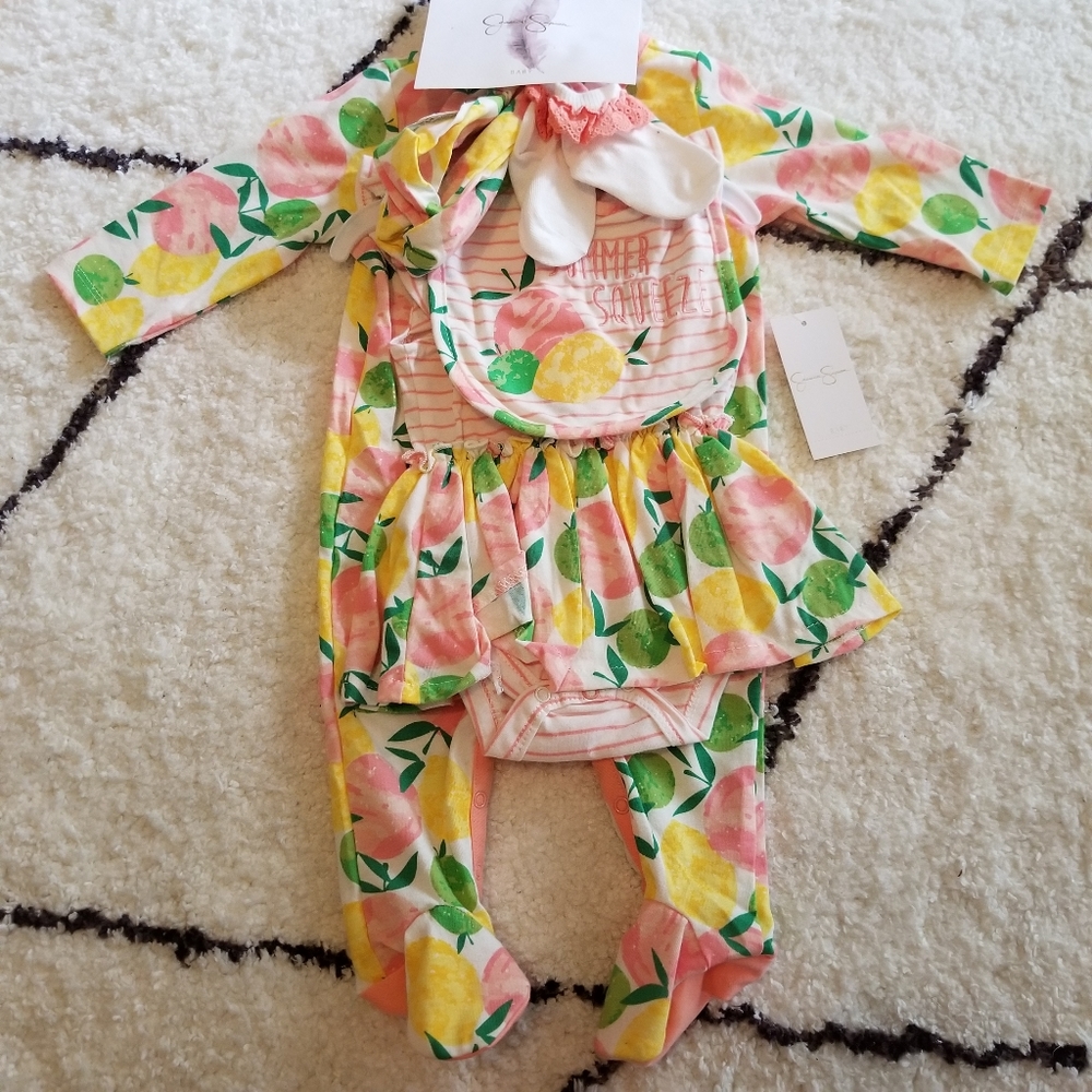New Jessica Simpson Lemon 5 Piece Set Onesie Dress